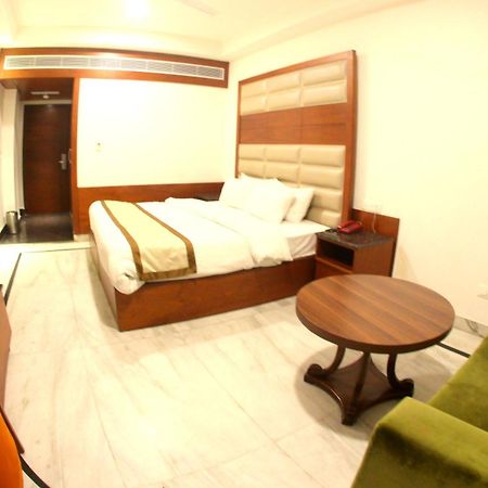 Hotel Ambica Katra Katra  Zewnętrze zdjęcie