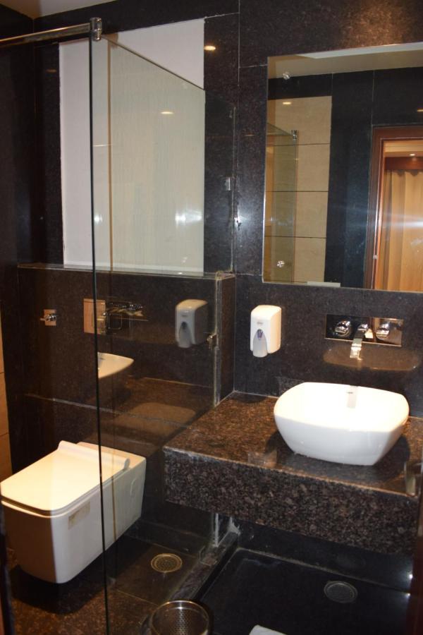 Hotel Ambica Katra Katra  Zewnętrze zdjęcie