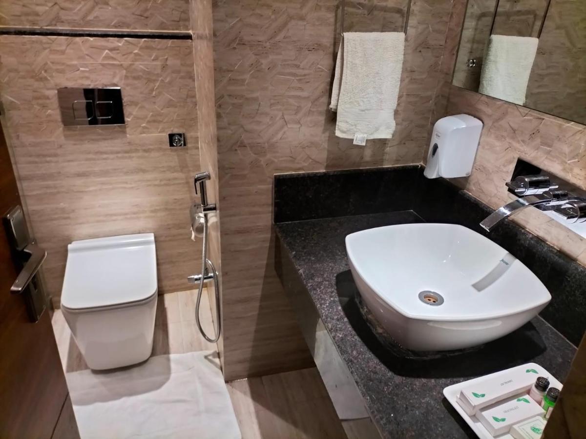 Hotel Ambica Katra Katra  Zewnętrze zdjęcie