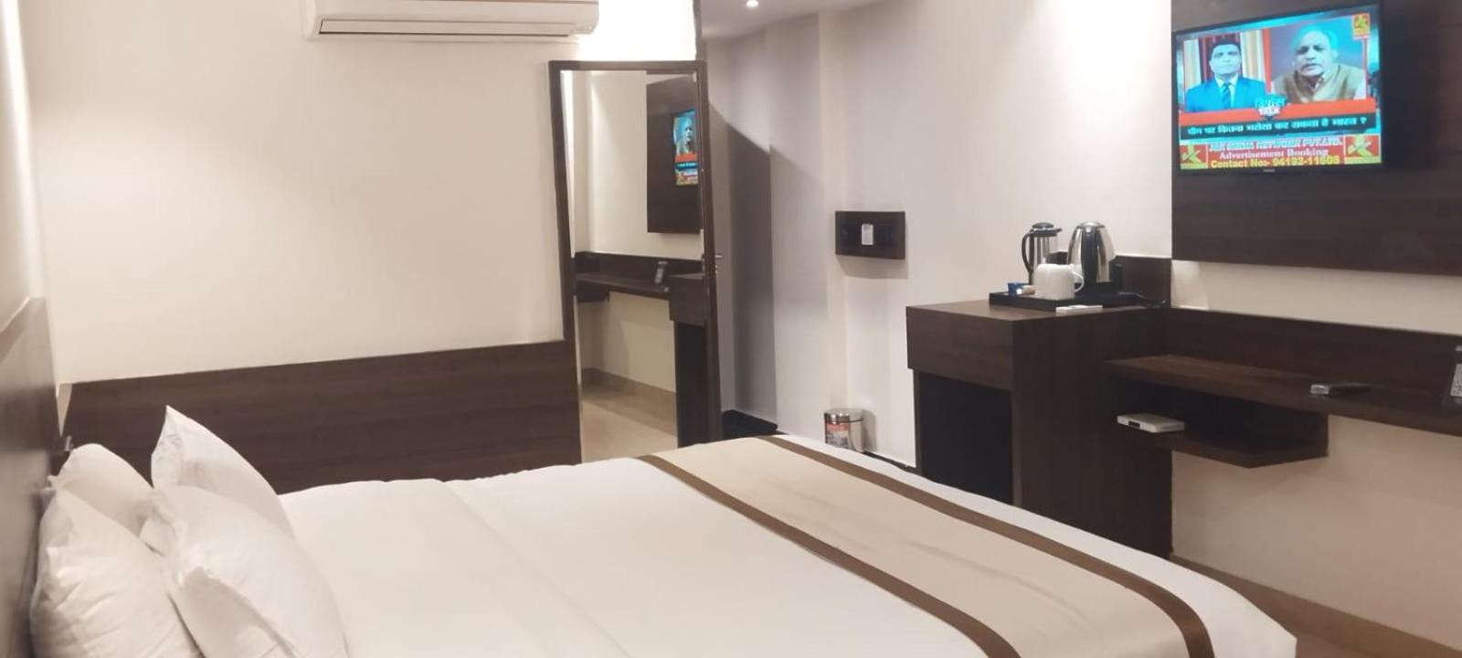 Hotel Ambica Katra Katra  Zewnętrze zdjęcie