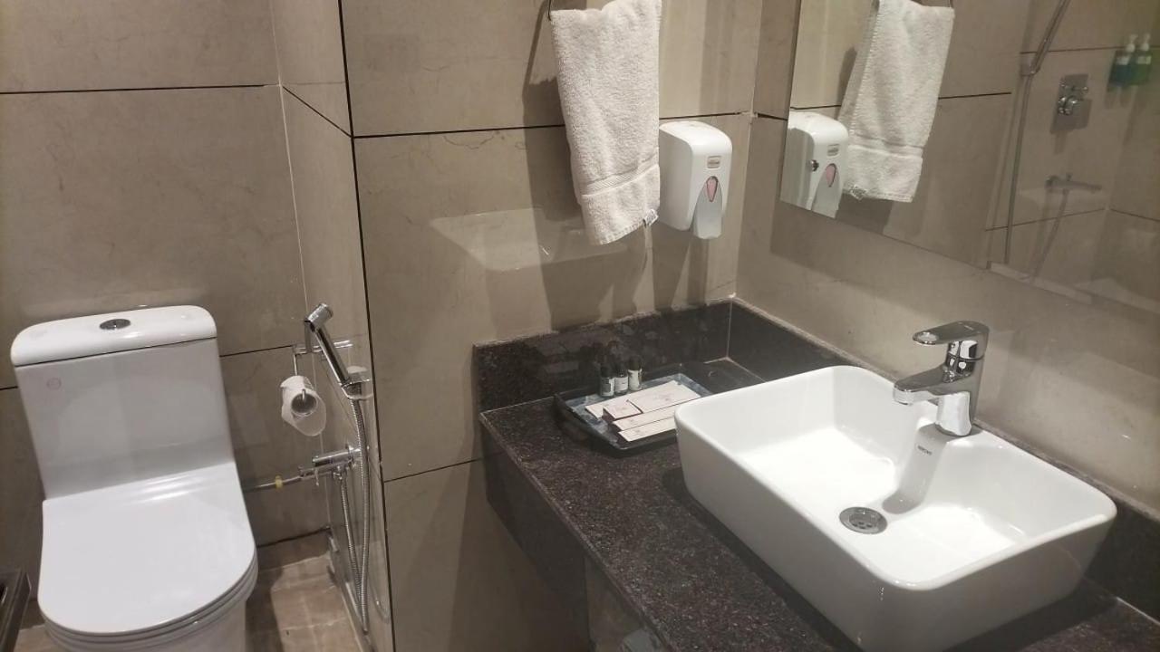 Hotel Ambica Katra Katra  Zewnętrze zdjęcie