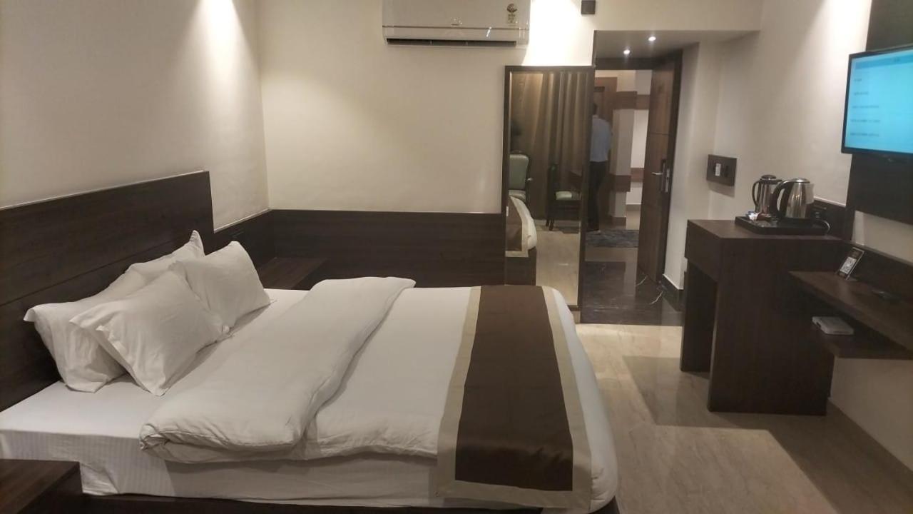 Hotel Ambica Katra Katra  Zewnętrze zdjęcie